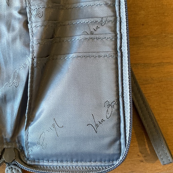 Vera Bradley Gray Wristlet - Picture 9 of 10